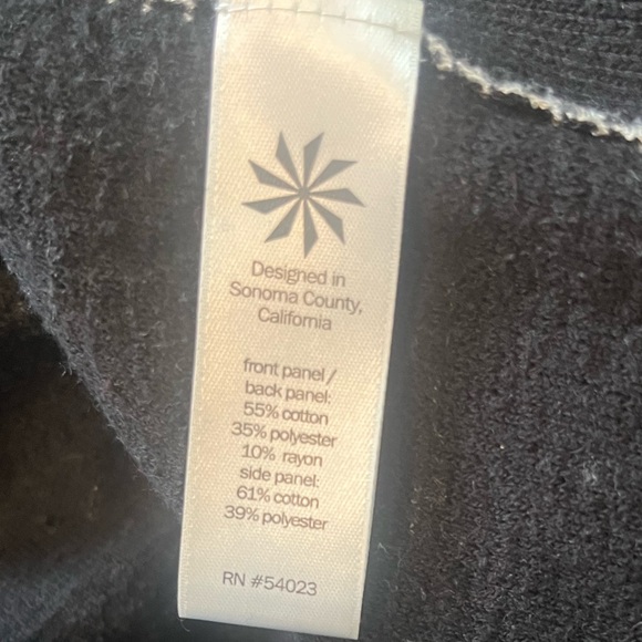 Athleta Thereafter Black and White‎ V-Neck Sleeveless Sweater Dress Size Medium - Picture 4 of 4